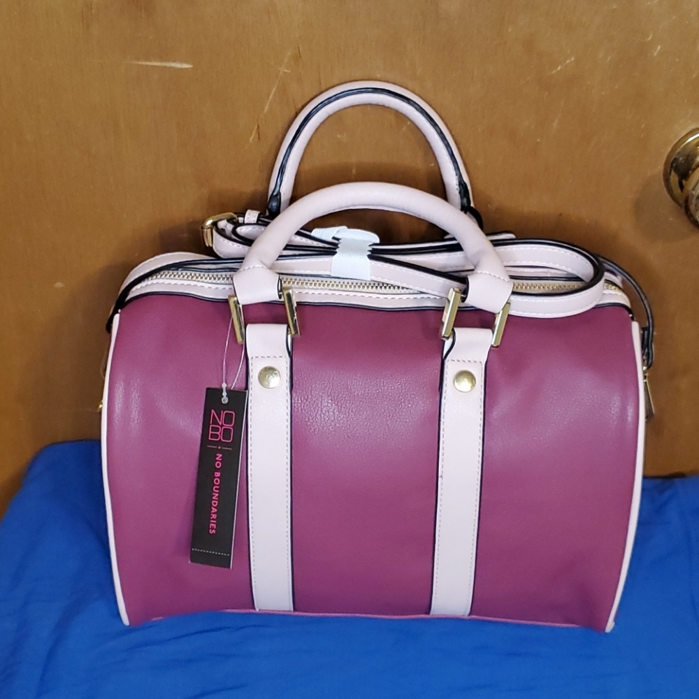 ๐Host Pick๐ Pink Barrel Handbag With Strap - Picture 1 of 6